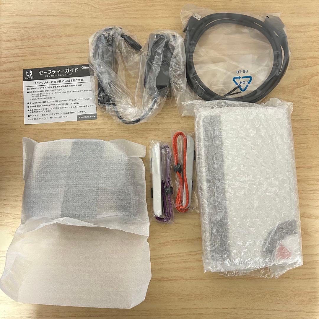 Nintendo Switch 本体 スカーレット・バイオレットエディション