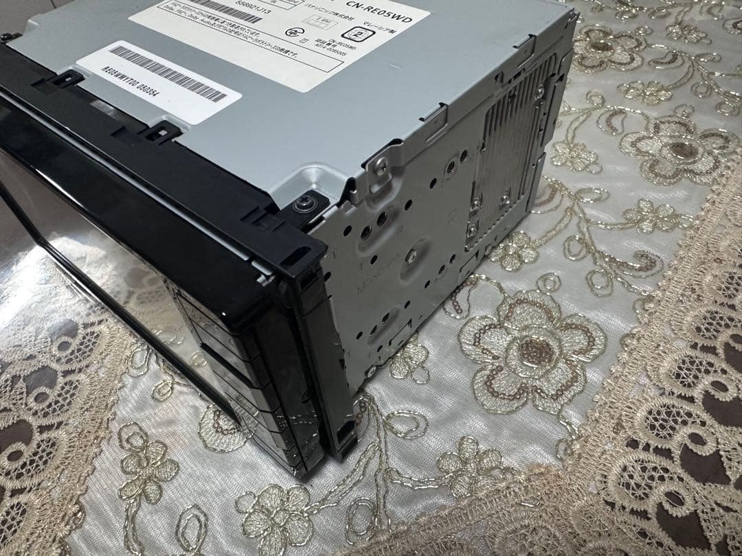 CN-RE05WD Panasonic ストラーダ　カーナビ地図2018年