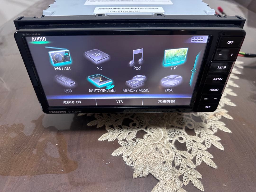 CN-RE05WD Panasonic ストラーダ　カーナビ地図2018年
