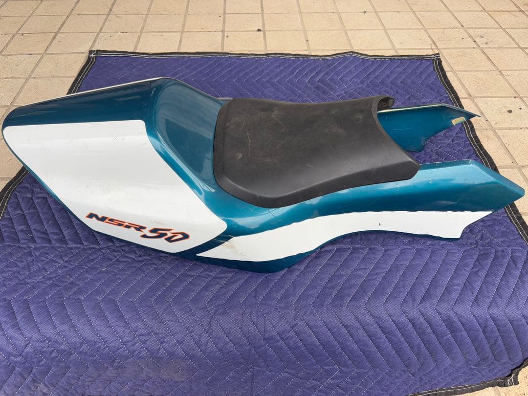 nsr50 レプソル　純正シートカウル