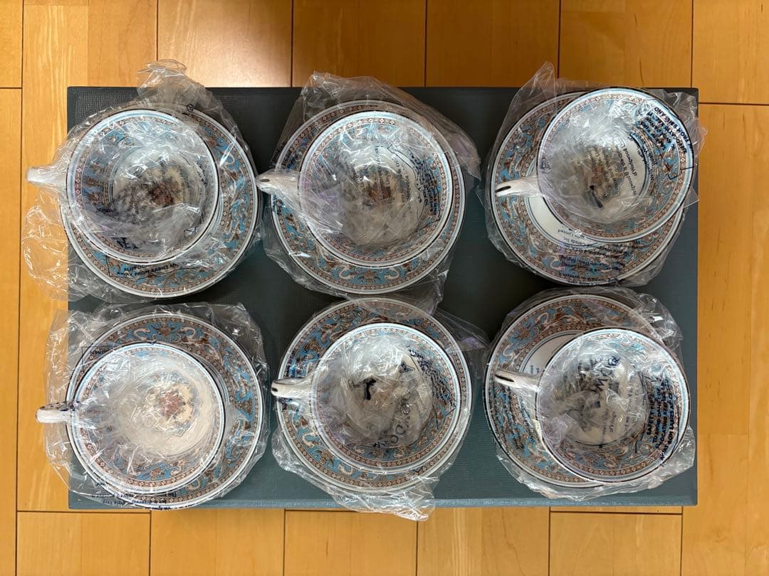  フロレンティーンターコイズ食器セット