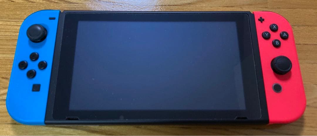 Nintendo Switch 本体 充電器・ケース付き