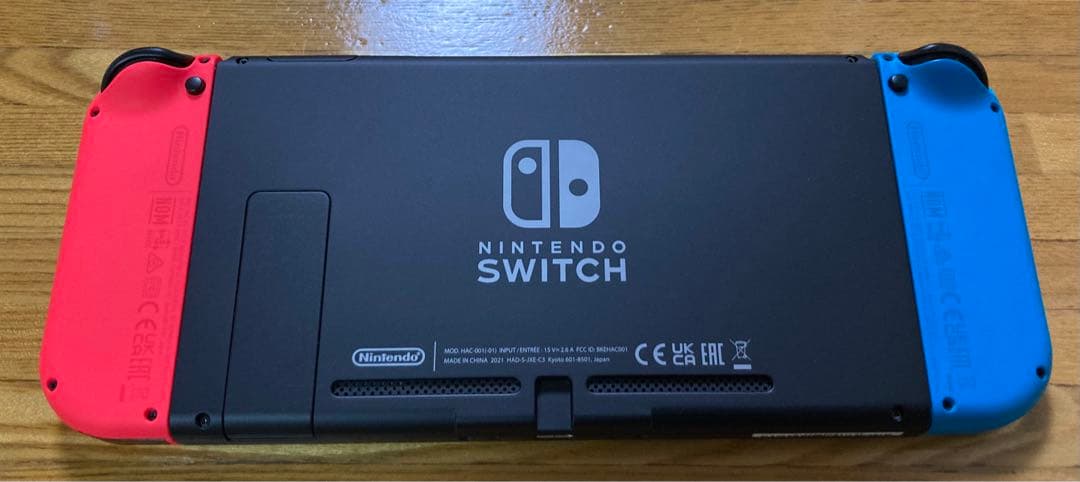 Nintendo Switch 本体 充電器・ケース付き