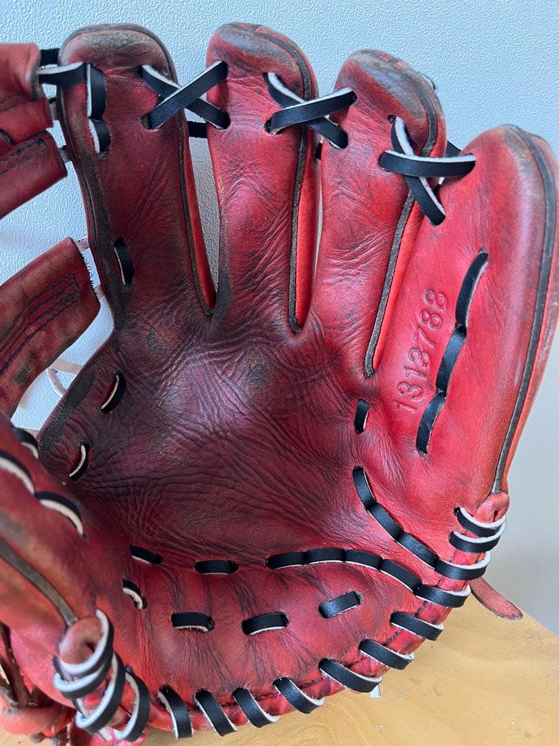 アンダーアーマー　硬式グローブ　内野用