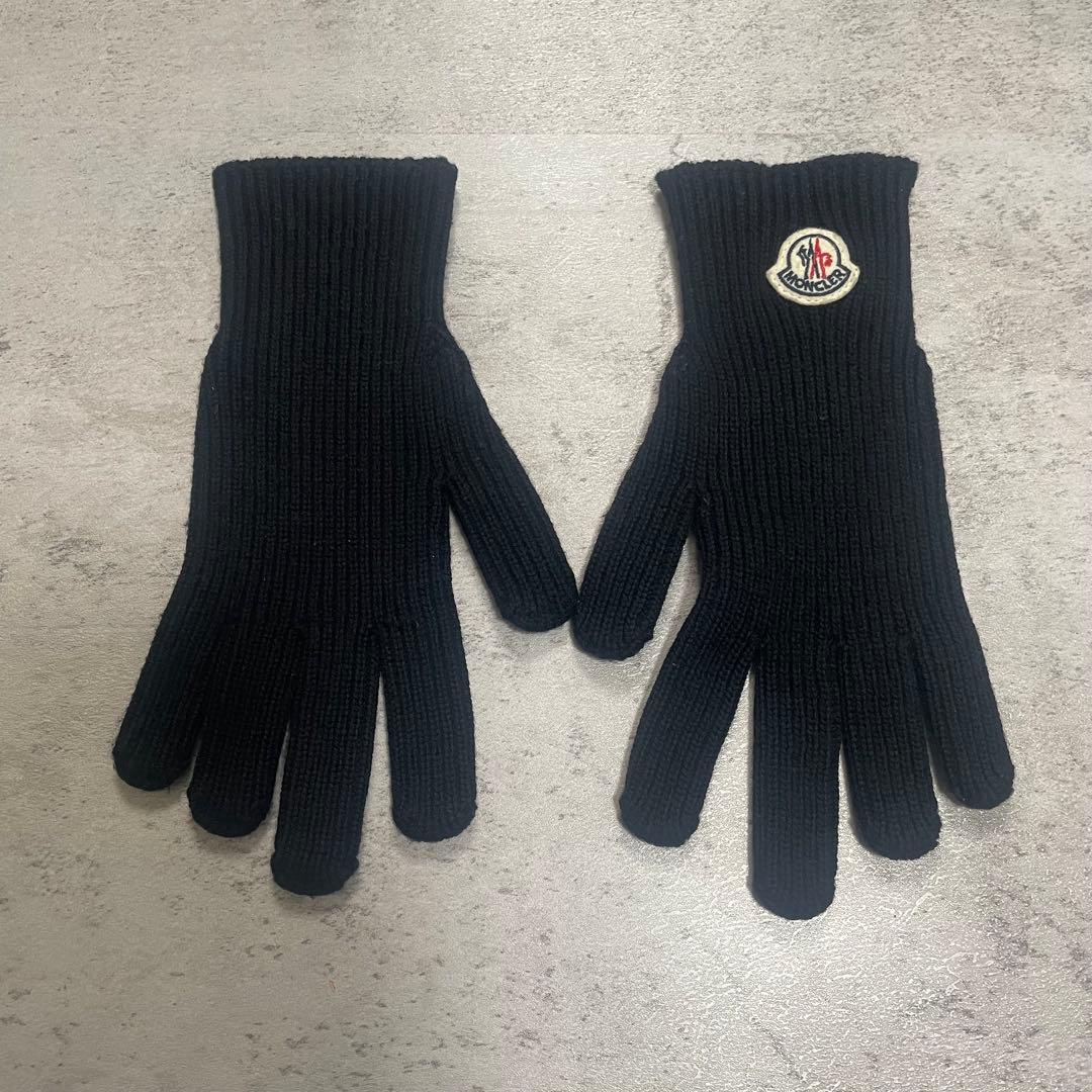 美品 MONCLER 手袋 ロゴ ワッペン ニット グローブ レディース M