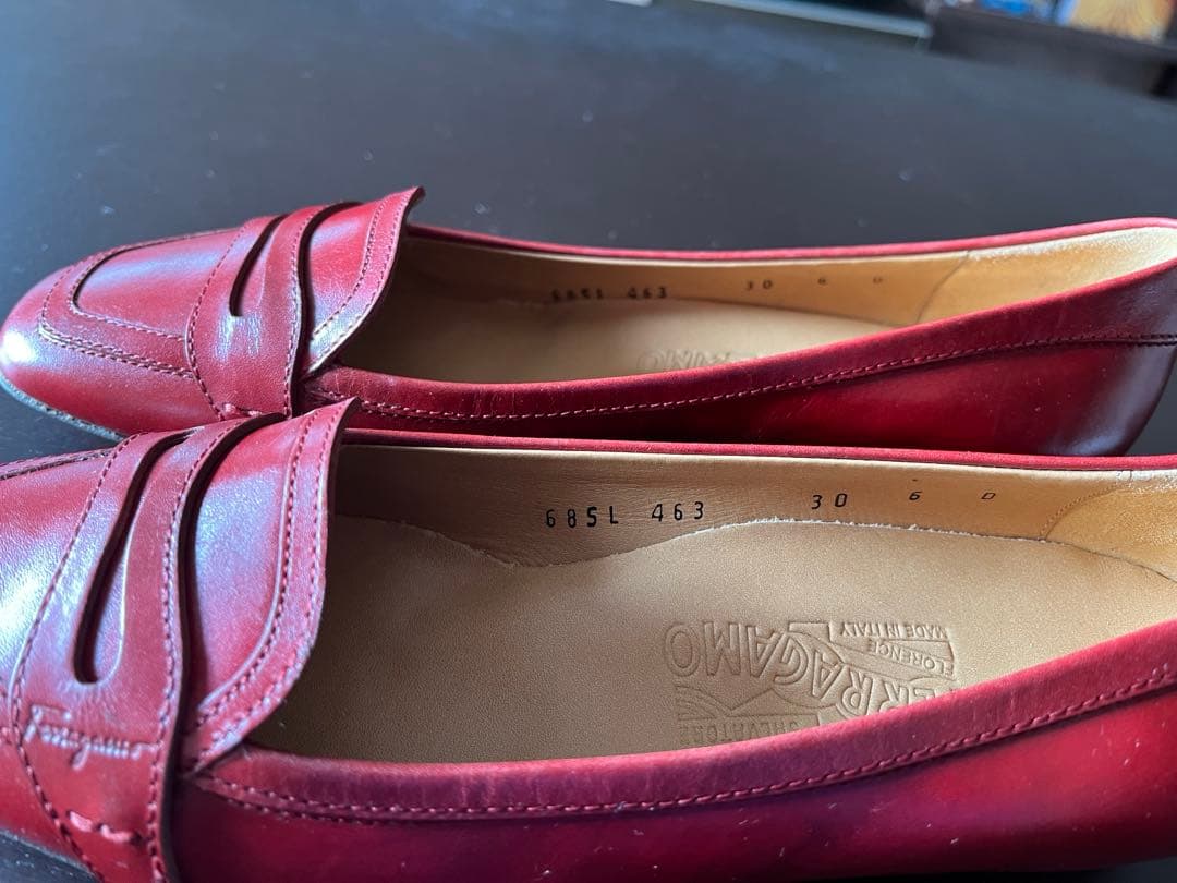 【未使用品】サルヴァトーレフェラガモ 23cm パンプス