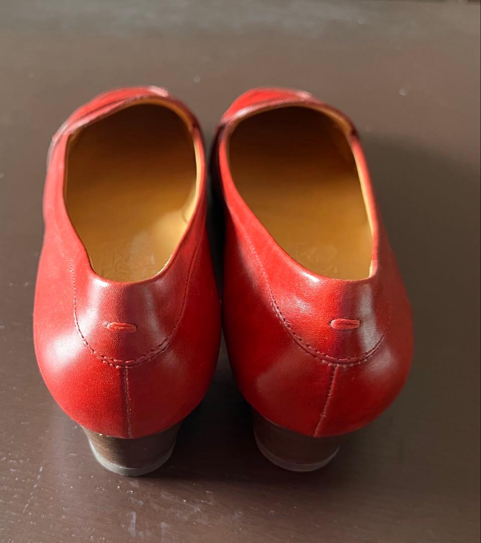 【未使用品】サルヴァトーレフェラガモ 23cm パンプス