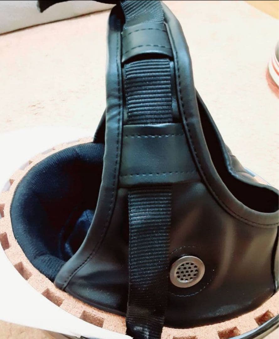 アイボリーコルク半3つボタン