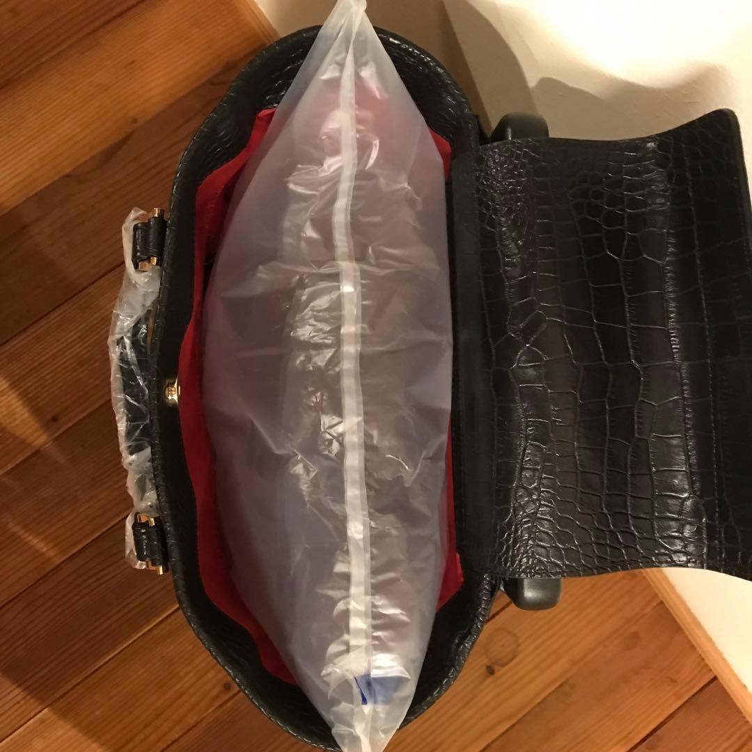 ✨新品袋付き✨　SWANY キャリーバッグ　クロコダイル　レインカバー付　4輪