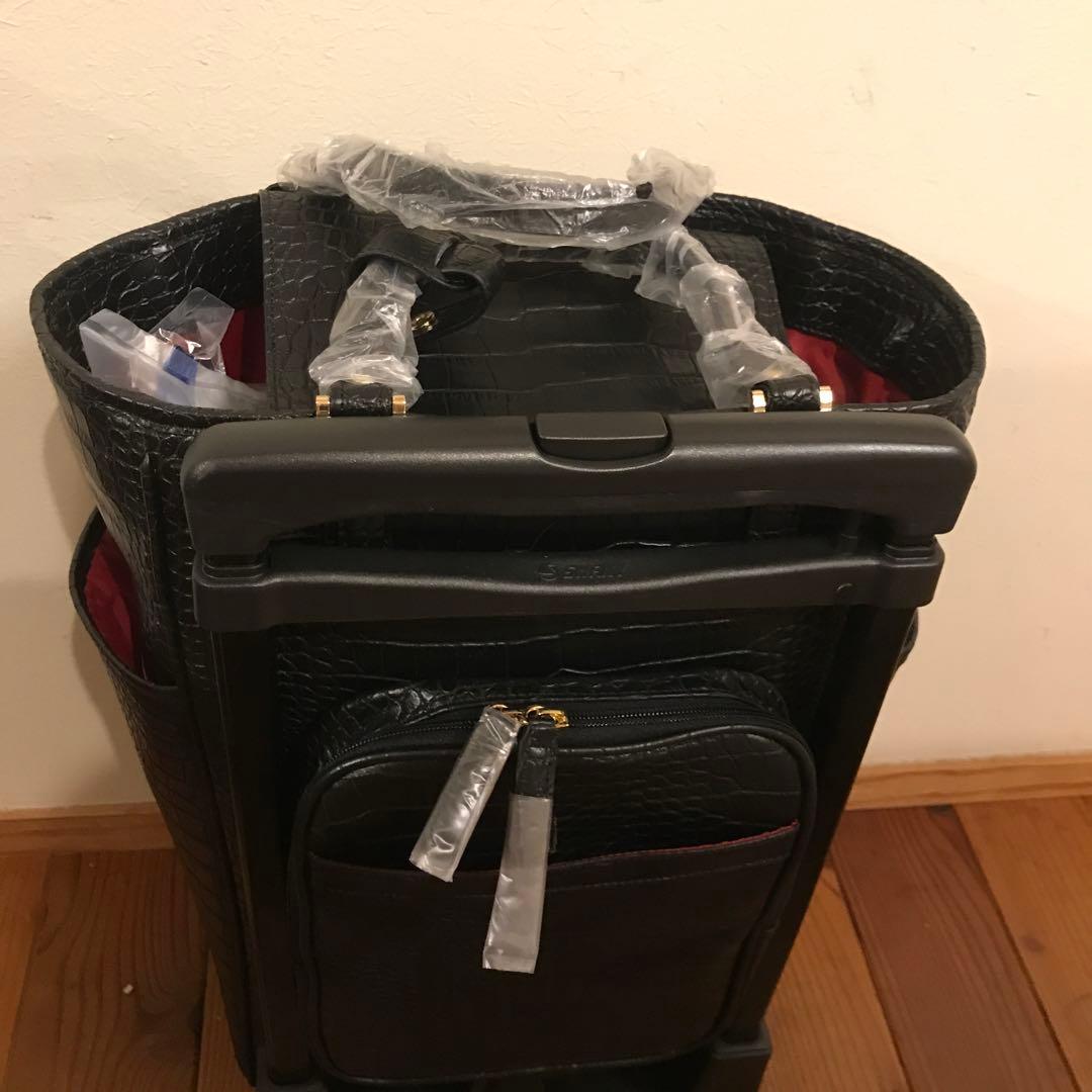 ✨新品袋付き✨　SWANY キャリーバッグ　クロコダイル　レインカバー付　4輪