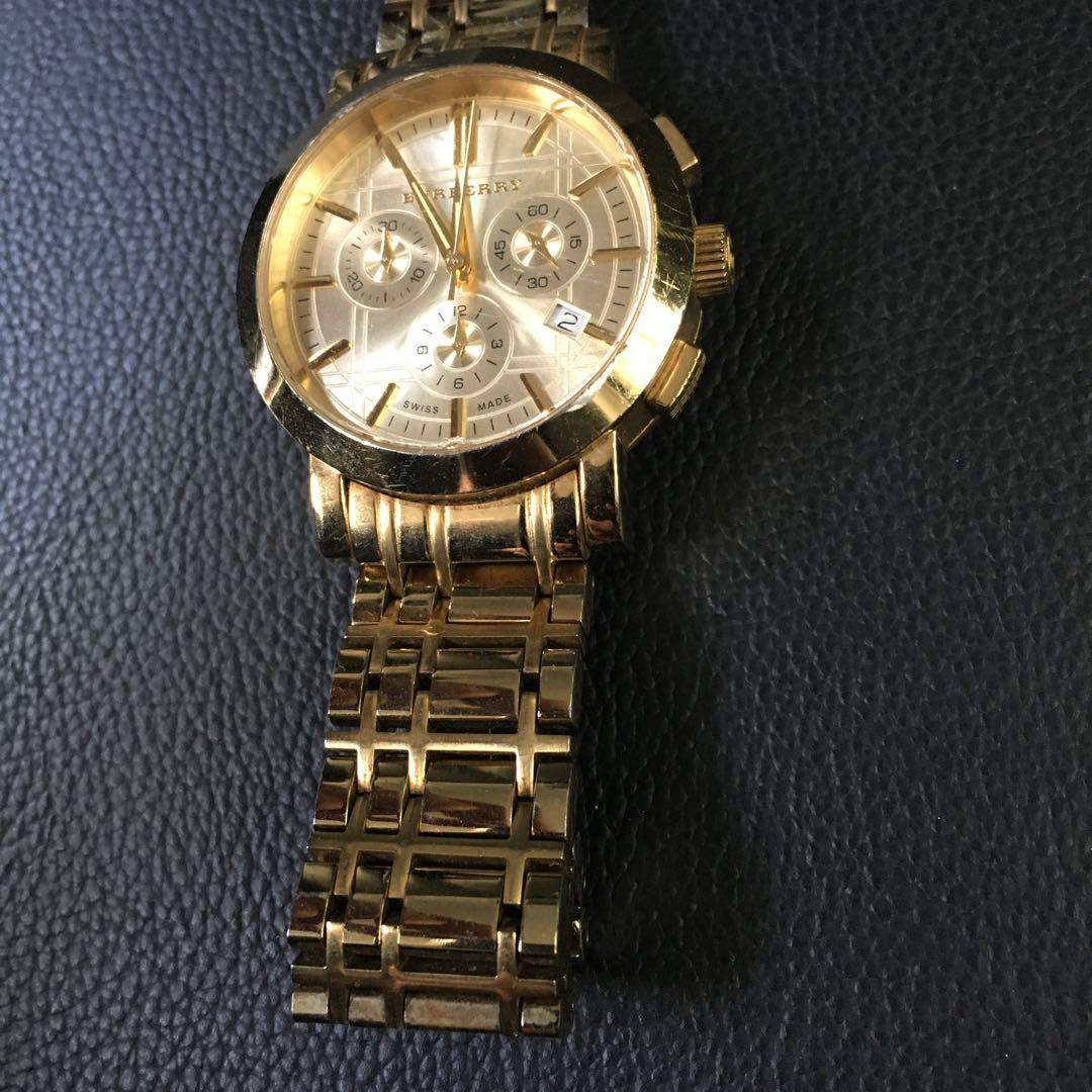 Burberry バーバリー　ゴールド クロノグラフ 時計