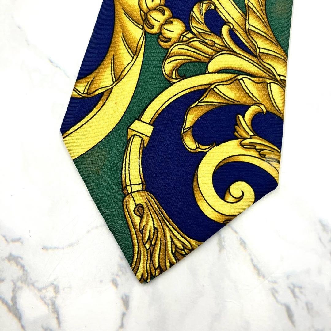 ◆美品◆HERMES エルメス ネクタイ 青色 スカーフ柄 高級感