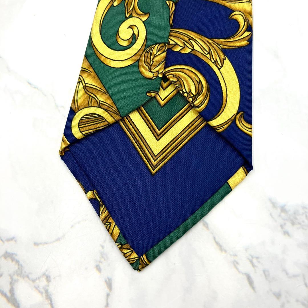 ◆美品◆HERMES エルメス ネクタイ 青色 スカーフ柄 高級感