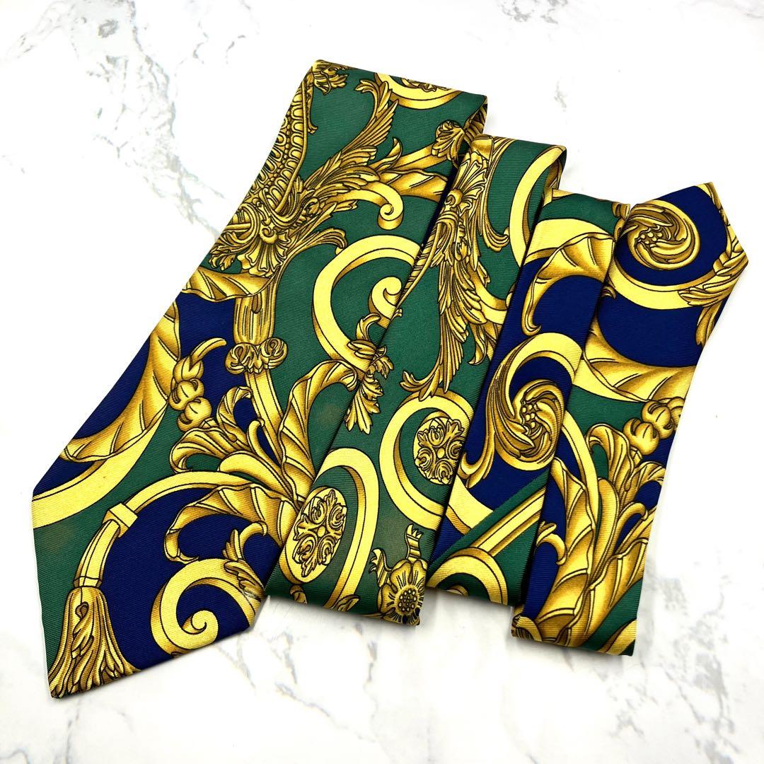 ◆美品◆HERMES エルメス ネクタイ 青色 スカーフ柄 高級感