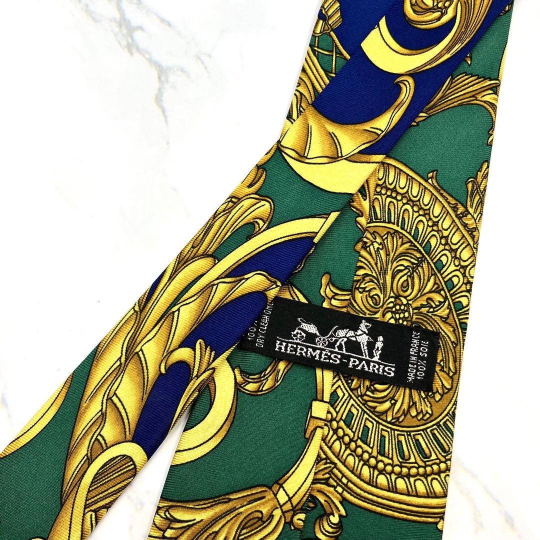 ◆美品◆HERMES エルメス ネクタイ 青色 スカーフ柄 高級感