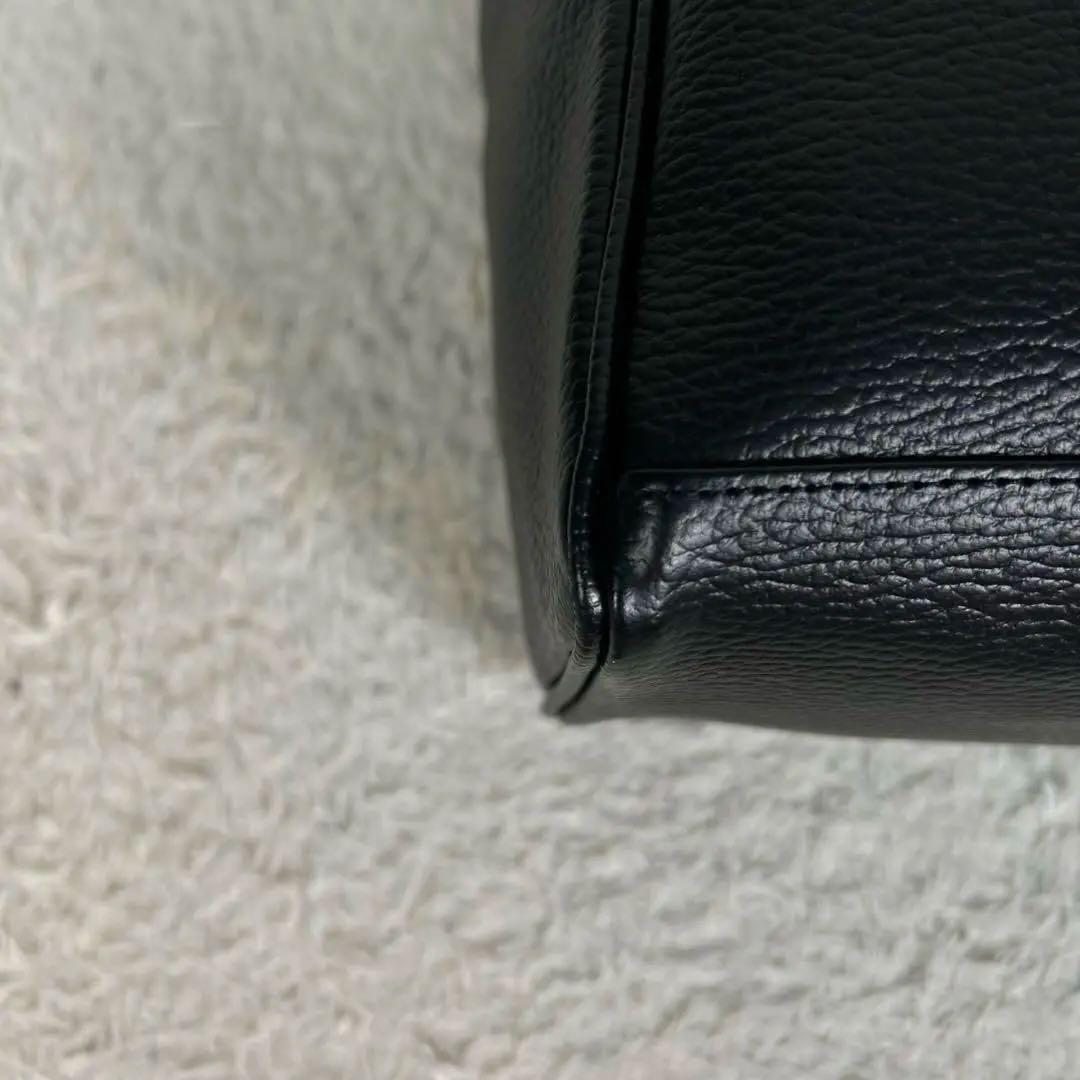 極美品 ヤングアンドオルセン フレームワーク 別注ストラップ付きベルトバック