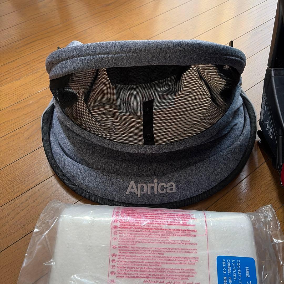 アップリカ　クルリラ　ベビー&チャイルドシートisofix 回転タイプ