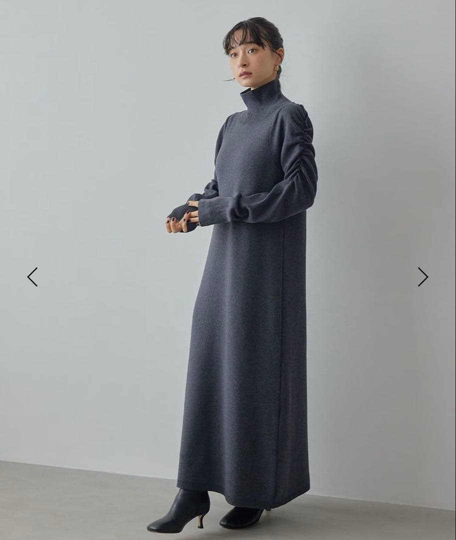 ＜EMMEL REFINES＞ギャザーパフスリーブ タートルニット ワンピース