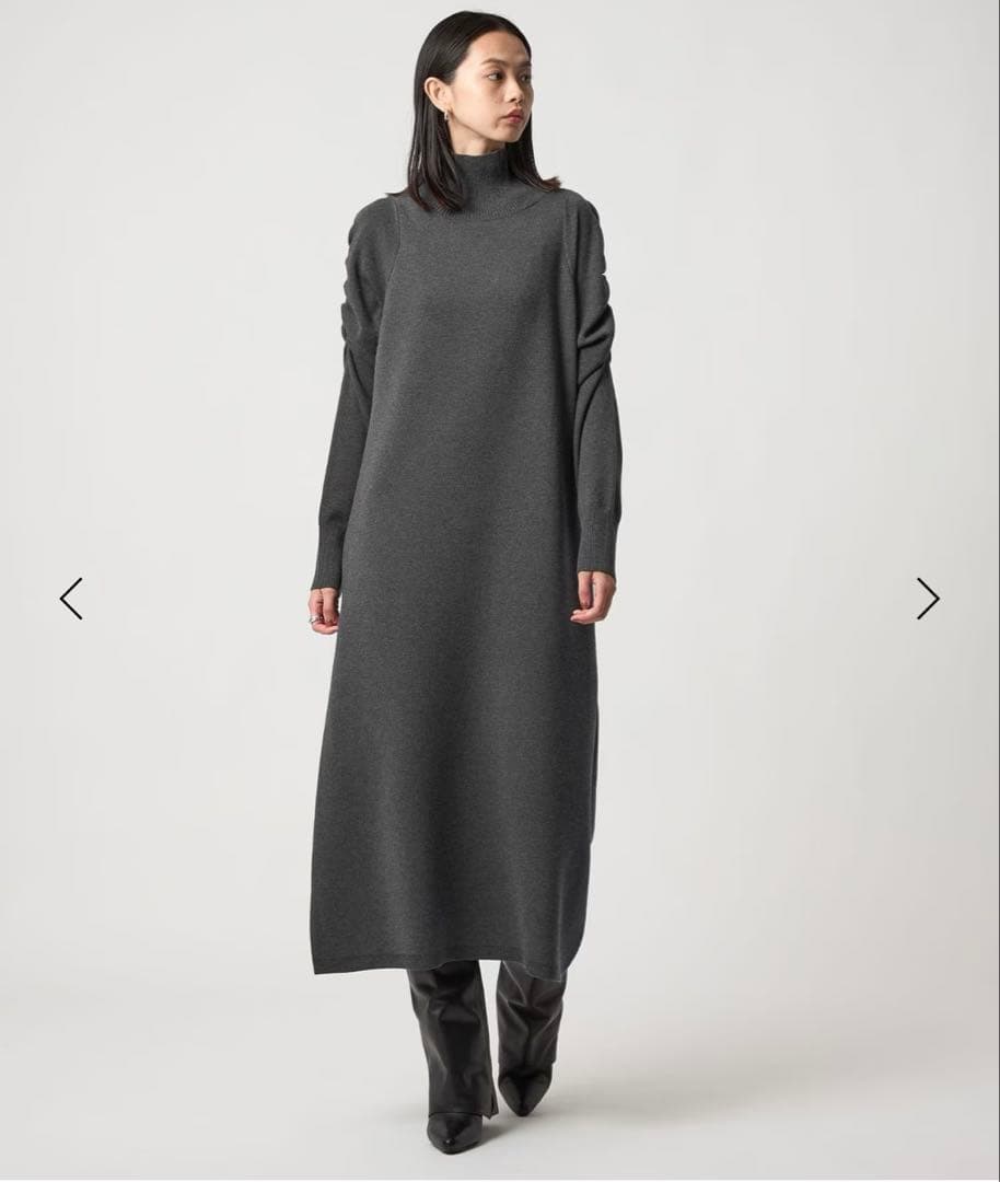 ＜EMMEL REFINES＞ギャザーパフスリーブ タートルニット ワンピース