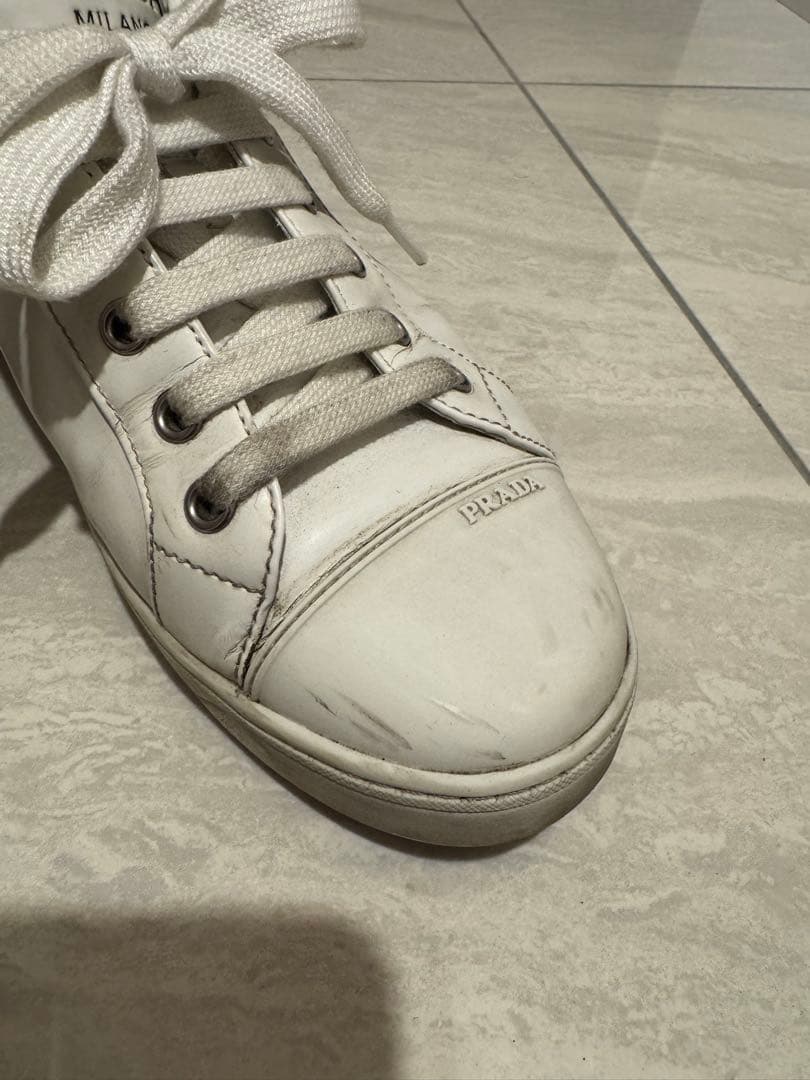 プラダ　スニーカー　37