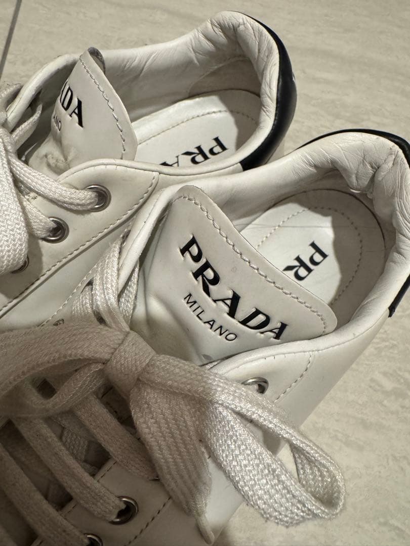 プラダ　スニーカー　37