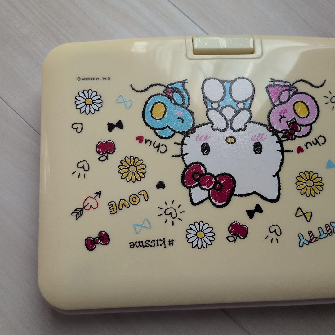 美品ハローキティモデル 9inchDVDプレーヤーSANRIOサンリオAvox
