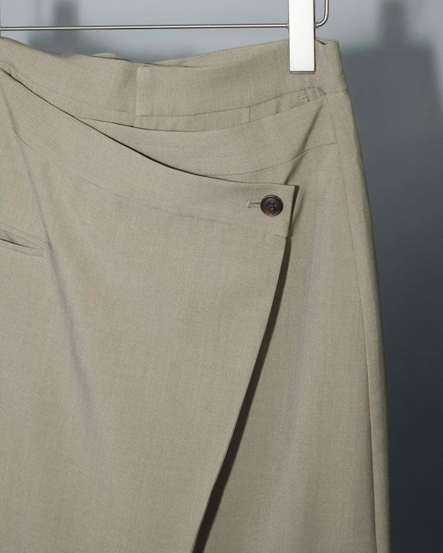 anuke アンヌーク/ラップスカート付きパンツベージュ/36