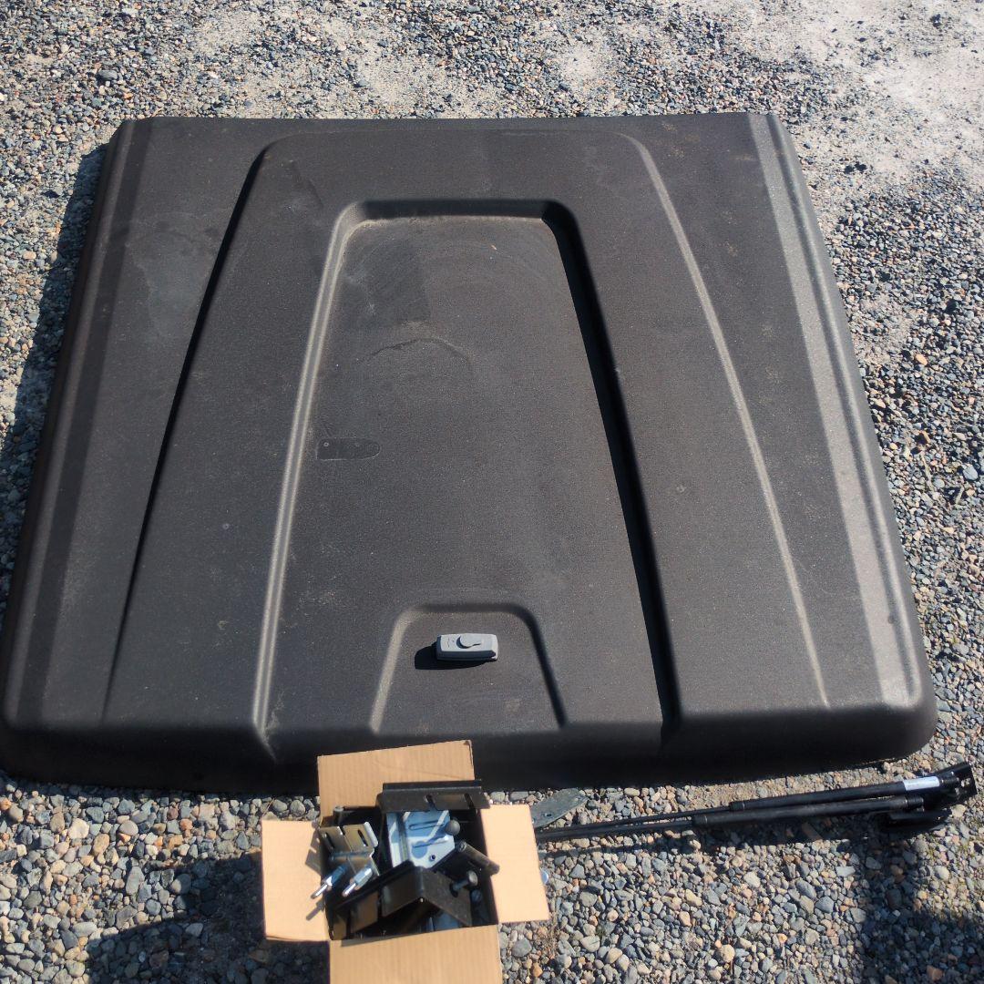 ハイラックス 純正オプションハードトノカバー