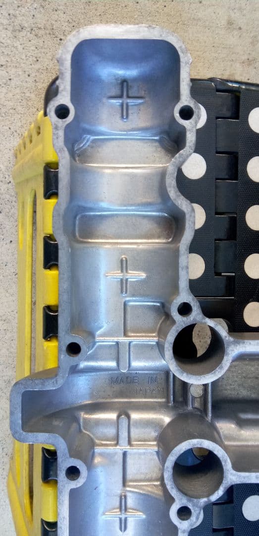 KZ1000 ヘッドカバー　素地色