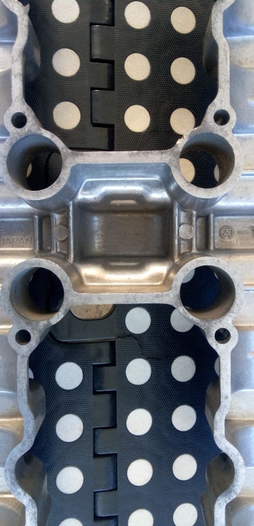 KZ1000 ヘッドカバー　素地色