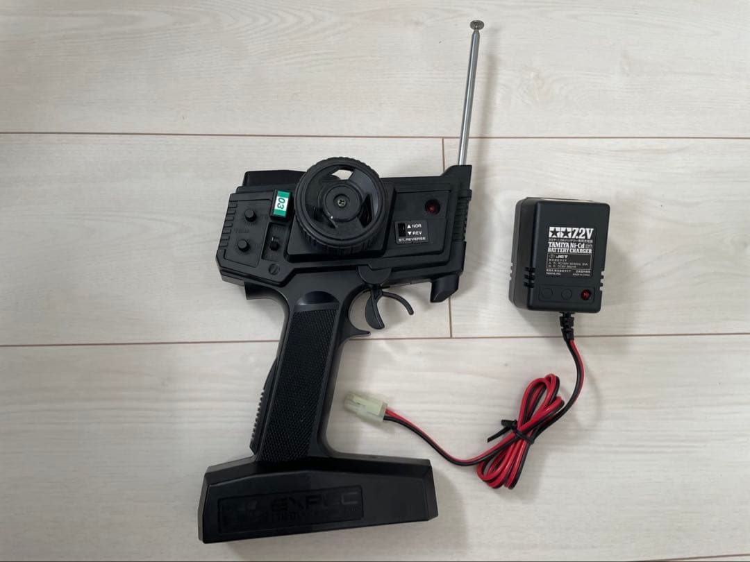 タミヤ 1/10エキスパートビルト　メルセデス・ベンツ CLK DTM AMG