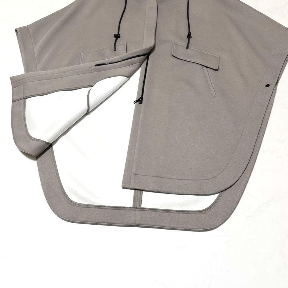 美品✨ ADORE　ソフトボンディングフーディーコート　ポンチョ　変形　38