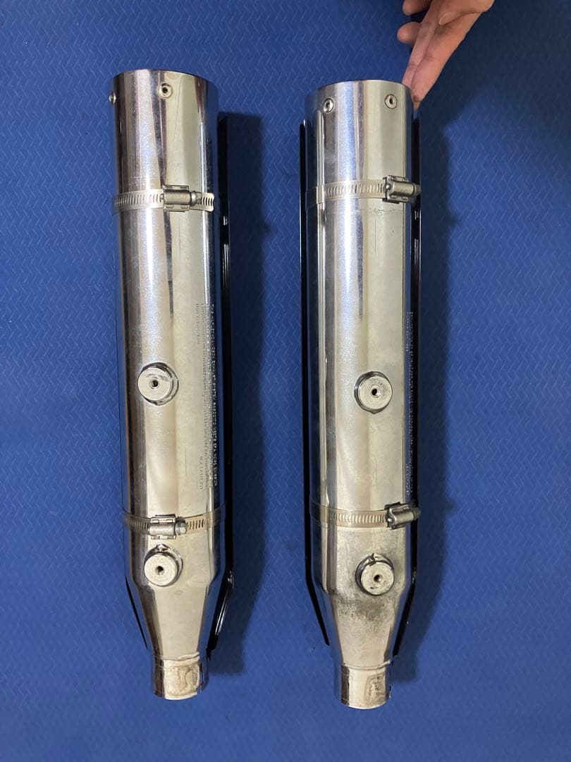 ハーレー　ソフテイル　北米　純正　サイレンサー　マフラー