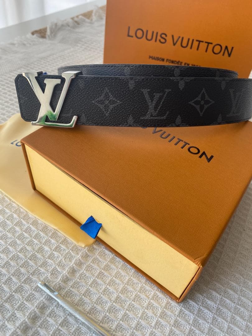 セール！レディース レザーベルト グレー