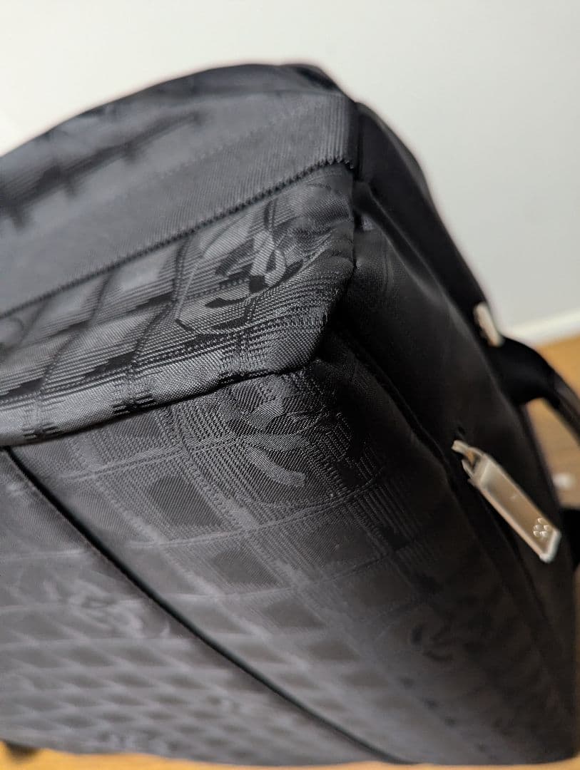 シャネル ニュートラベルライン ナイロン2輪 スーツケース　美中古