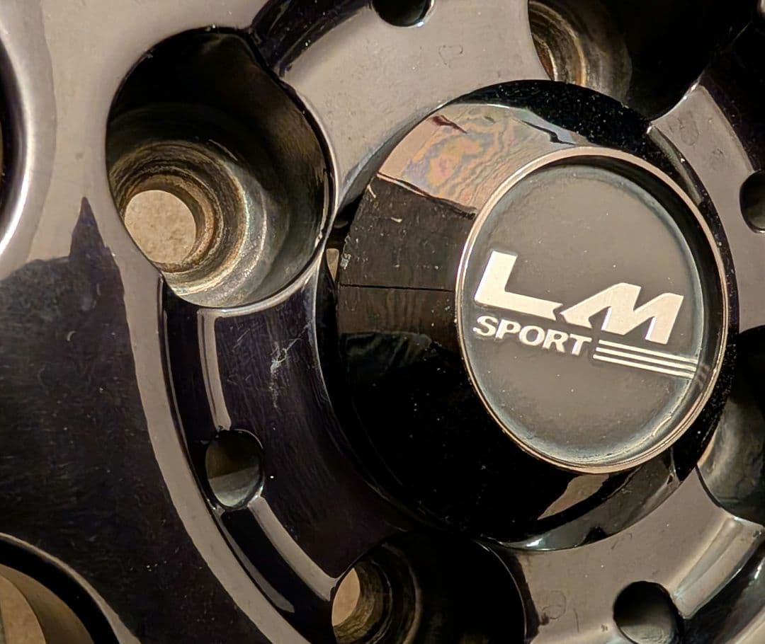 トヨタAQUAなど LM SPORT 15インチホイール4本 ブラック/ブルー