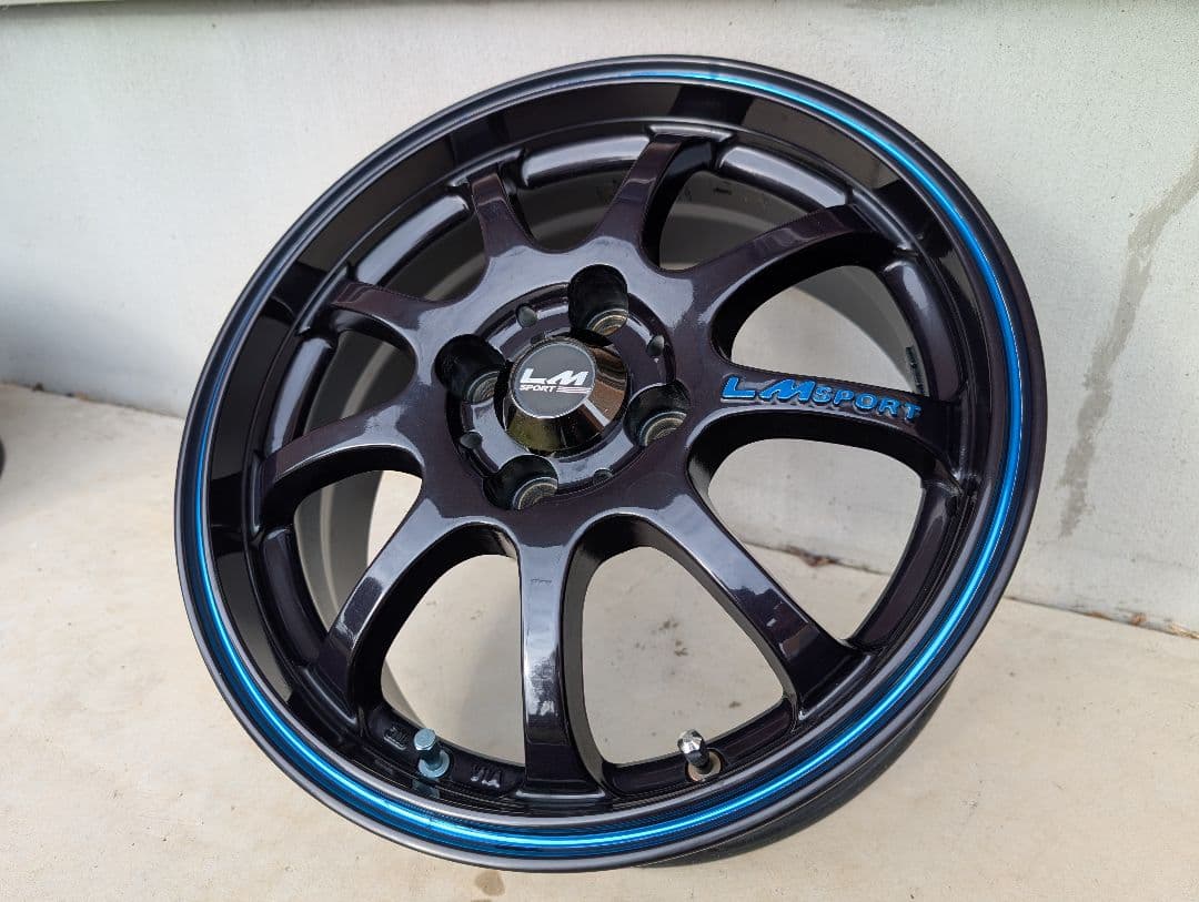 トヨタAQUAなど LM SPORT 15インチホイール4本 ブラック/ブルー