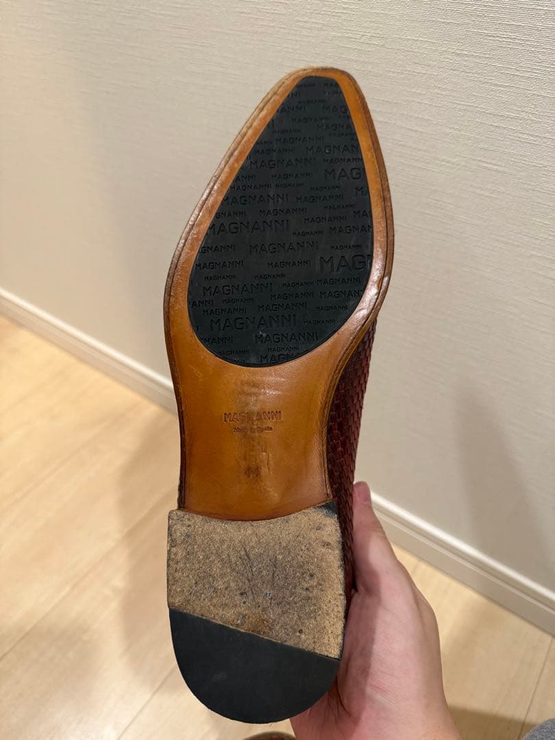 【値下げ】【美品】マグナーニ EU44 イントレチャート　レザーシュー