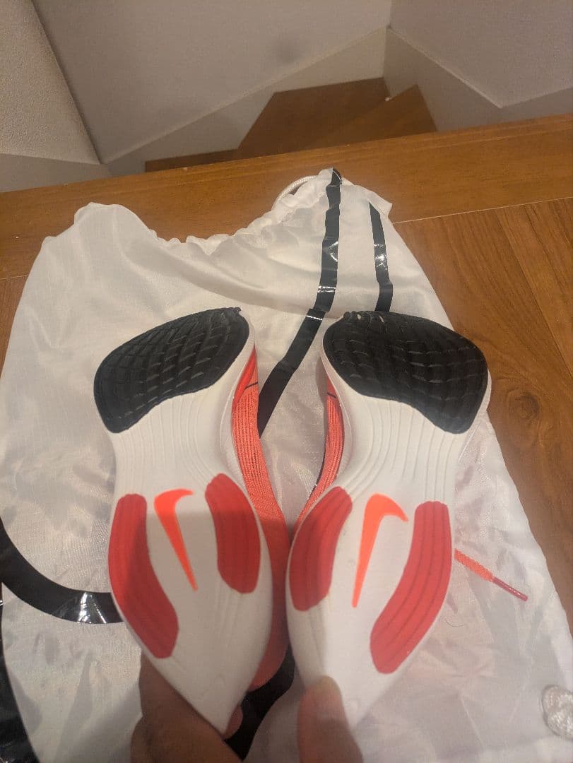 ヴェイパーフライ2 ランニングシューズ オレンジ 24.5センチ