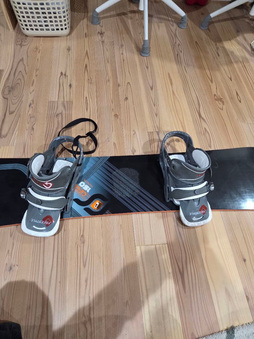 ロシニョール 150cm ＆ BURTON ビンディング リーシュ付 セット