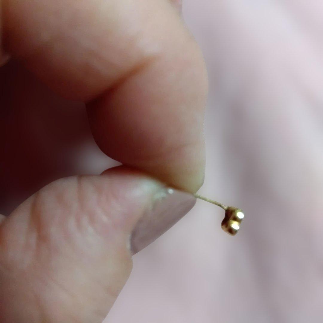 ヴァンドームアオヤマルビーピアス