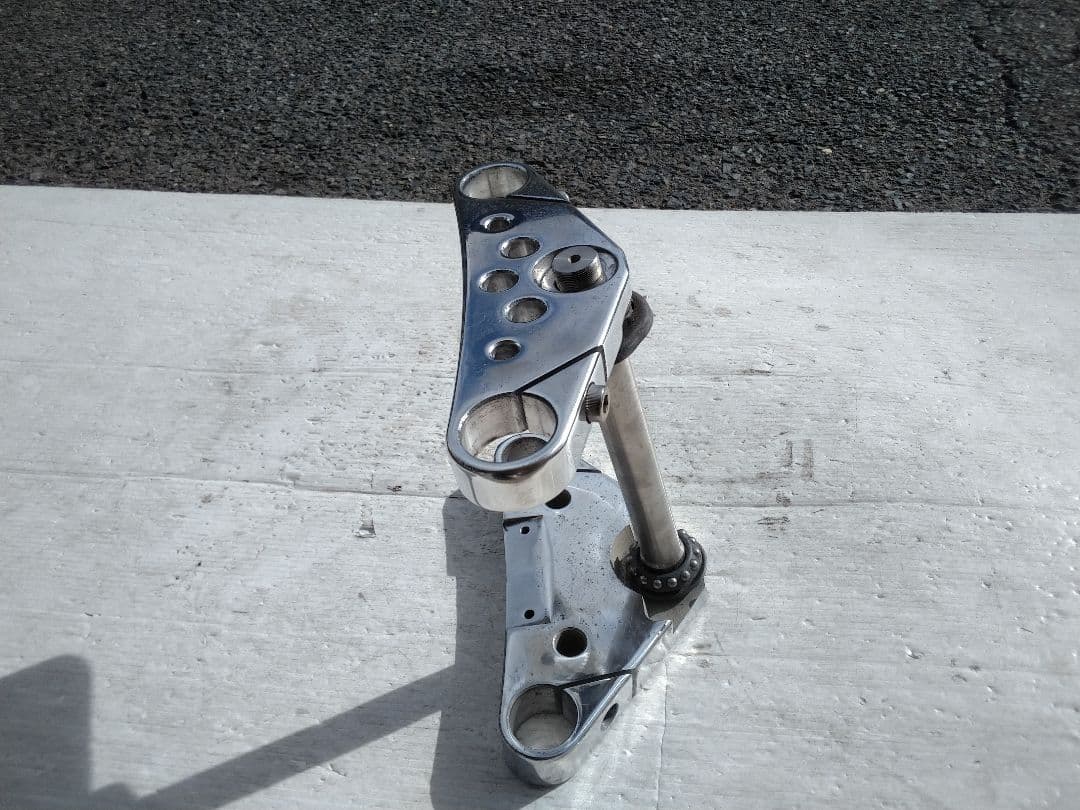 ホンダ　スティード４００　社外トリプルツリー