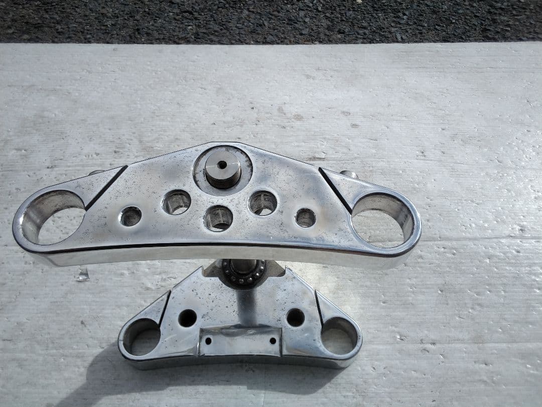 ホンダ　スティード４００　社外トリプルツリー