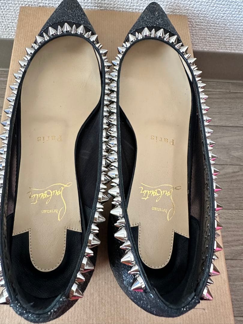 【美品】クリスチャンルブタン　フラットシューズ