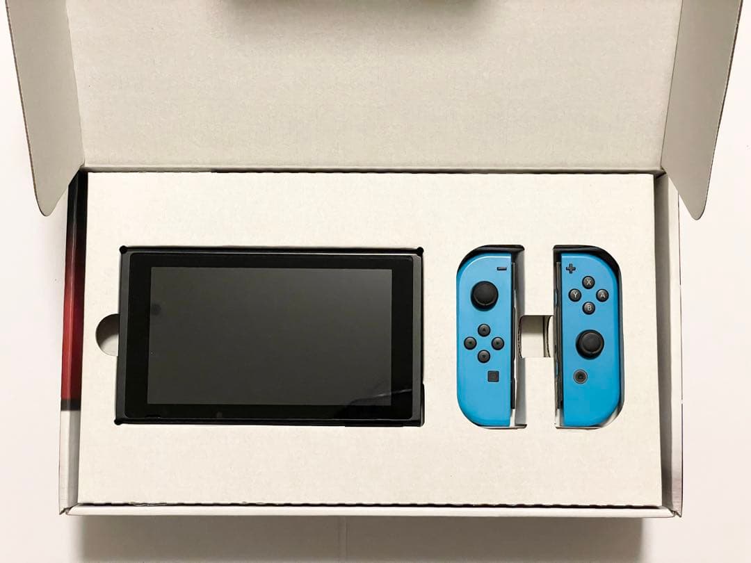 【MicroSDカード付き】Nintendo Switch 本体