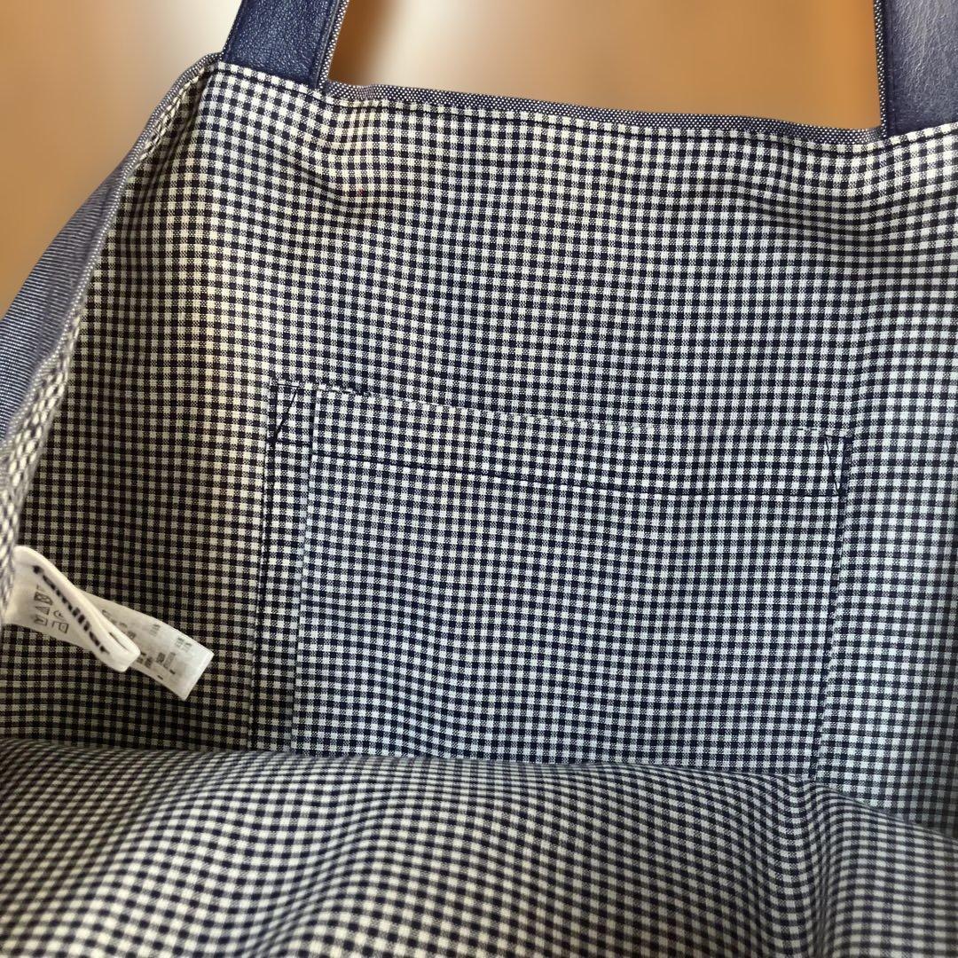 ファミリアfamiliar デニムトートバッグ　Hイニシャルチャーム付き　美品