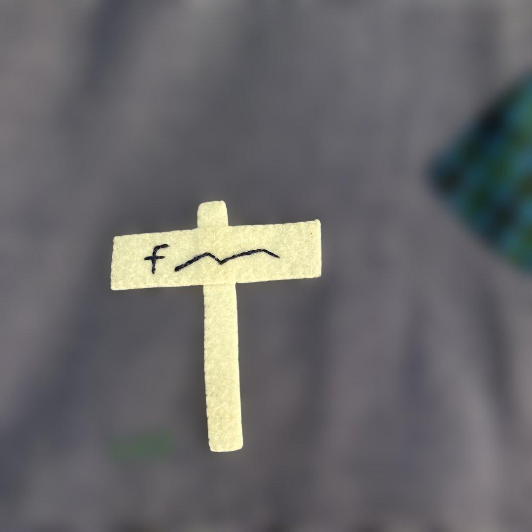 ファミリアfamiliar デニムトートバッグ　Hイニシャルチャーム付き　美品