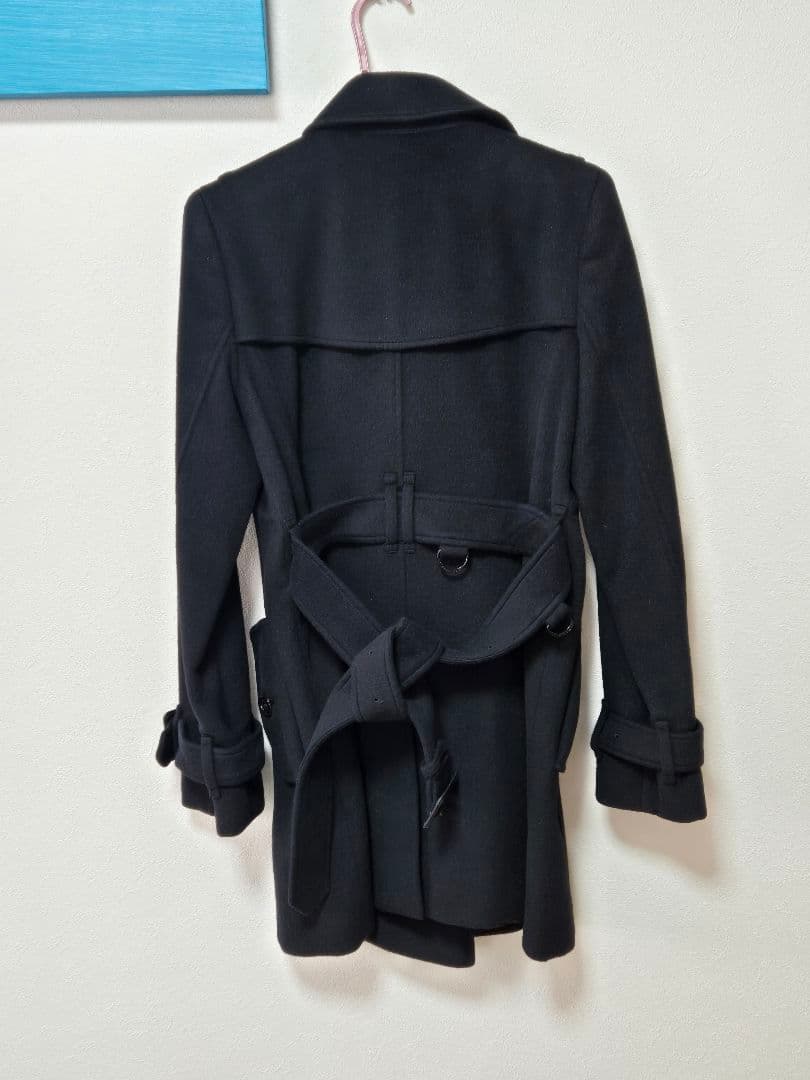 ファー付き黒ウールダブルブレストコート