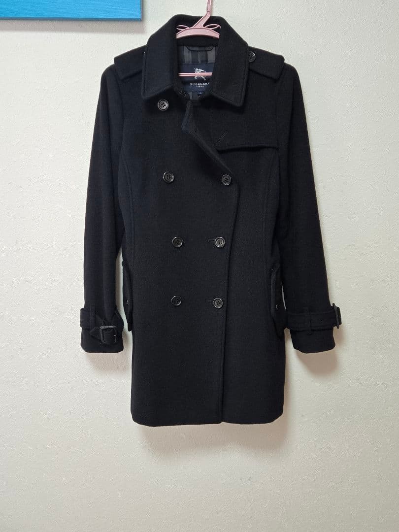 ファー付き黒ウールダブルブレストコート