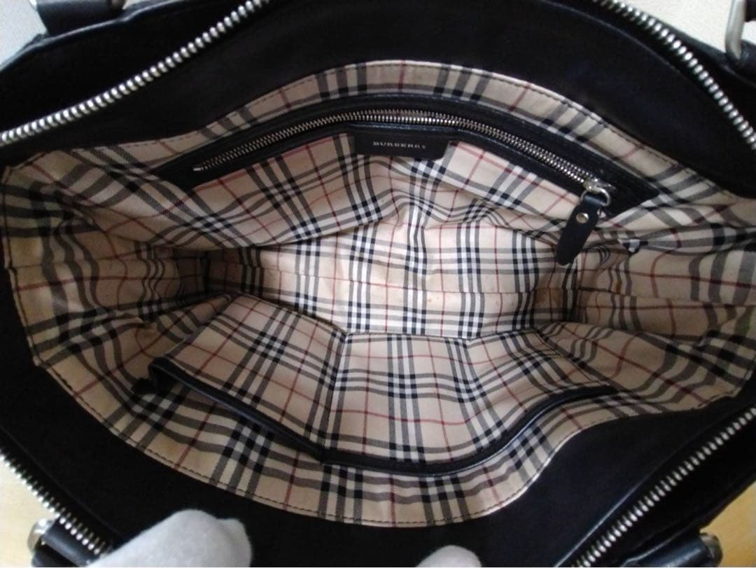 Burberry ビジネス　黒 バーバリー　トート